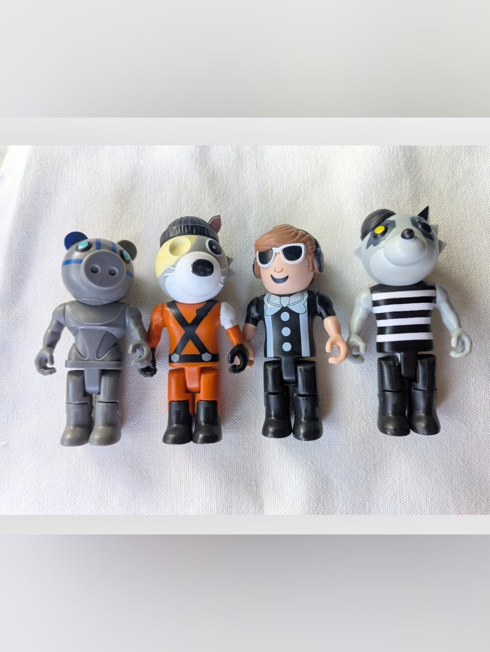 Roblox Piggy Video Game 3" Action Figure Lot 4 Toy